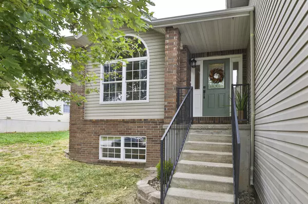 Ozark, MO 65721,800 W Snider ST