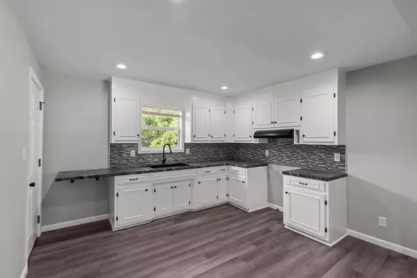 Shell Knob, MO 65747,560 Fish N Fun DR