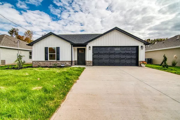 518 S Troy AVE, Springfield, MO 65802