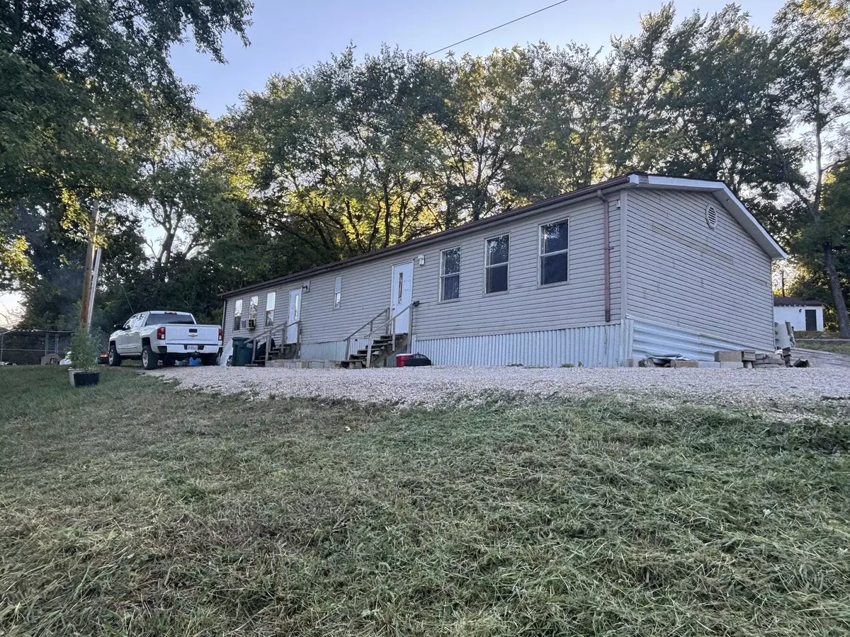 Eminence, MO 65466,17825 Factory Street