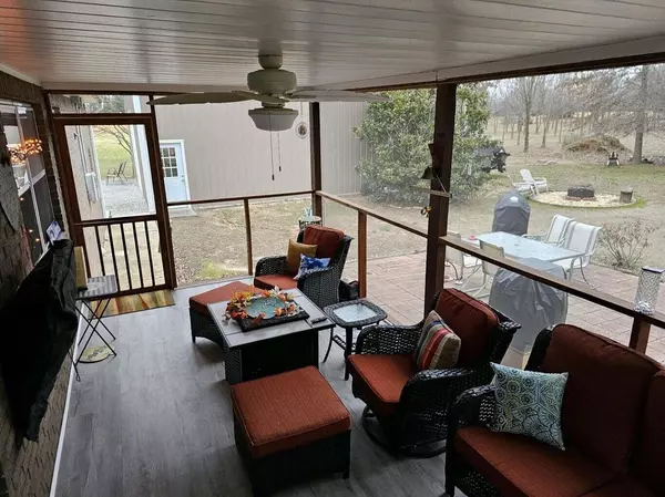 Cassville, MO 65625,13580 State Highway Aa