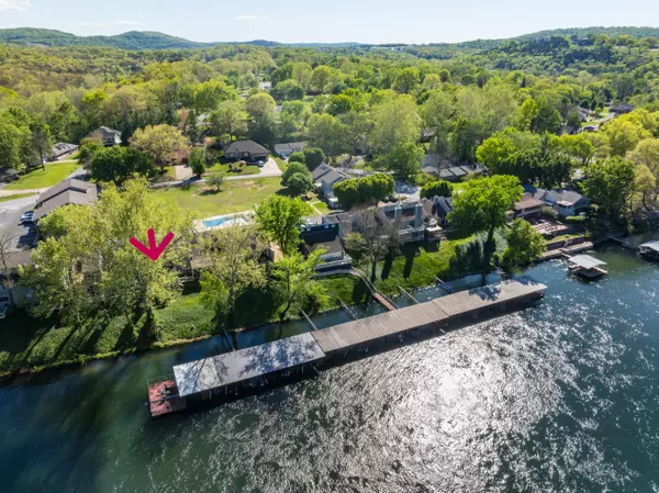 Hollister, MO 65672,158 River Point RD #15