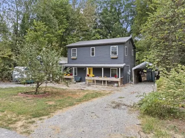 Flippin, AR 72634,503 Girard ST