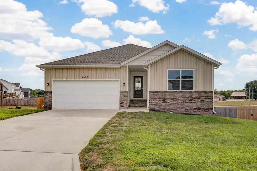 405 N Pine Leaf RD, Nixa, MO 65714
