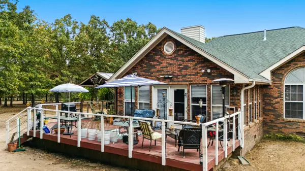 Mammoth Spring, AR 72554,64 Traw LN