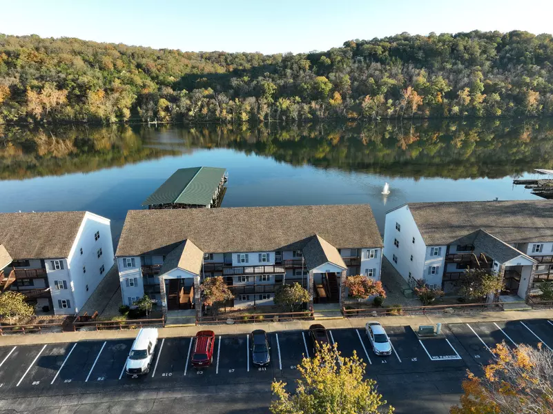 2529 State Highway 176 #B2, Rockaway Beach, MO 65740