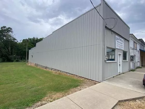 Verona, MO 65769,103 S 3rd ST