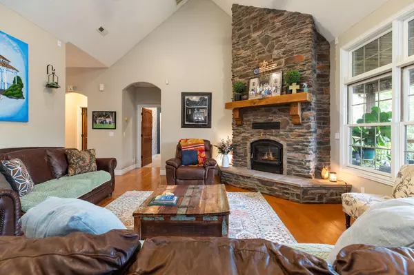 Branson, MO 65616,471 Arizona DR