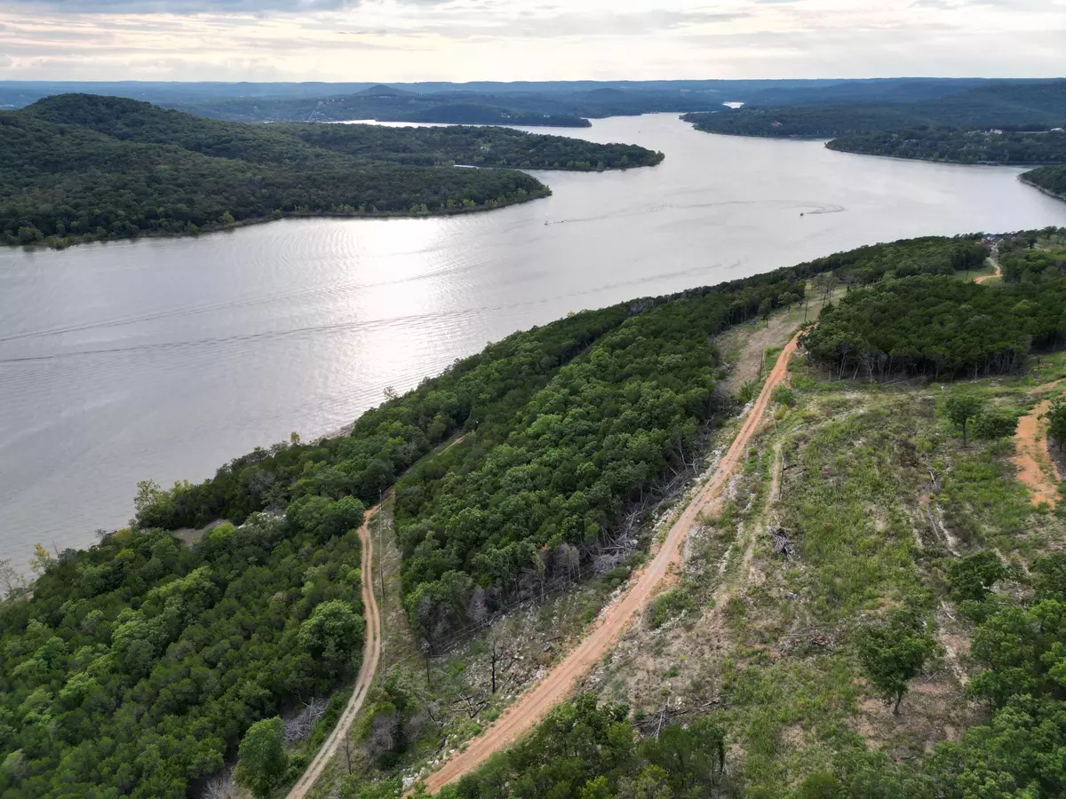 Shell Knob, MO 65747,000 Bobcat Ridge Road