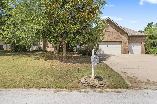 Nixa, MO 65714,2069 Preakness DR