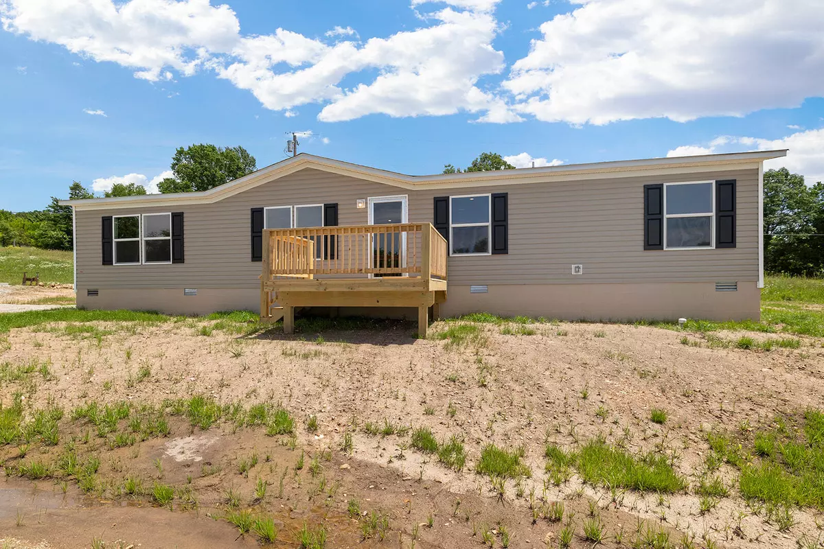 Humansville, MO 65674,510 Tri-Lakes RD