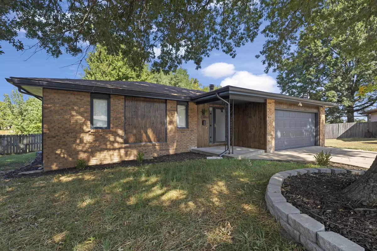 Springfield, MO 65803,1309 E Nora ST