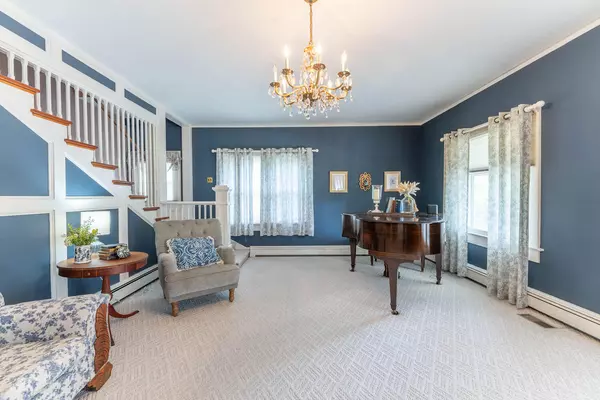 Alton, MO 65606,201 Hall Street