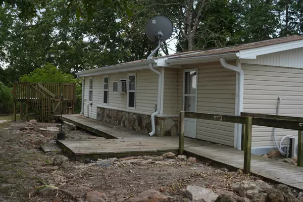 Seymour, MO 65746,2658 Cedar Gap RD