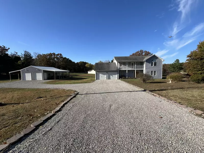 220 State Rte W, Mountain View, MO 65548