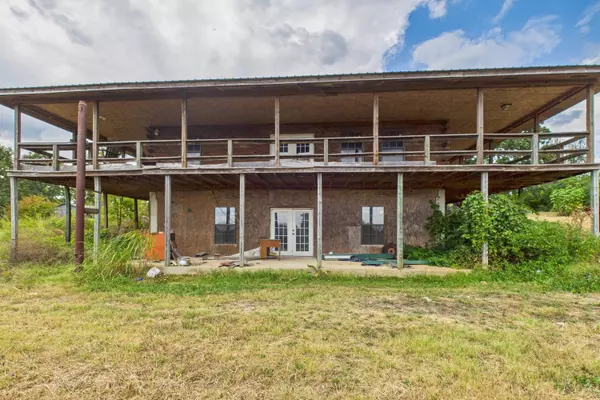 Bakersfield, MO 65609,1246 State Highway Ee