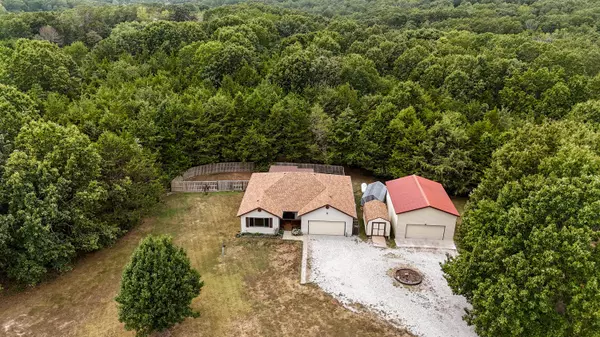 Ozark, MO 65721,350 Rocky Top LN