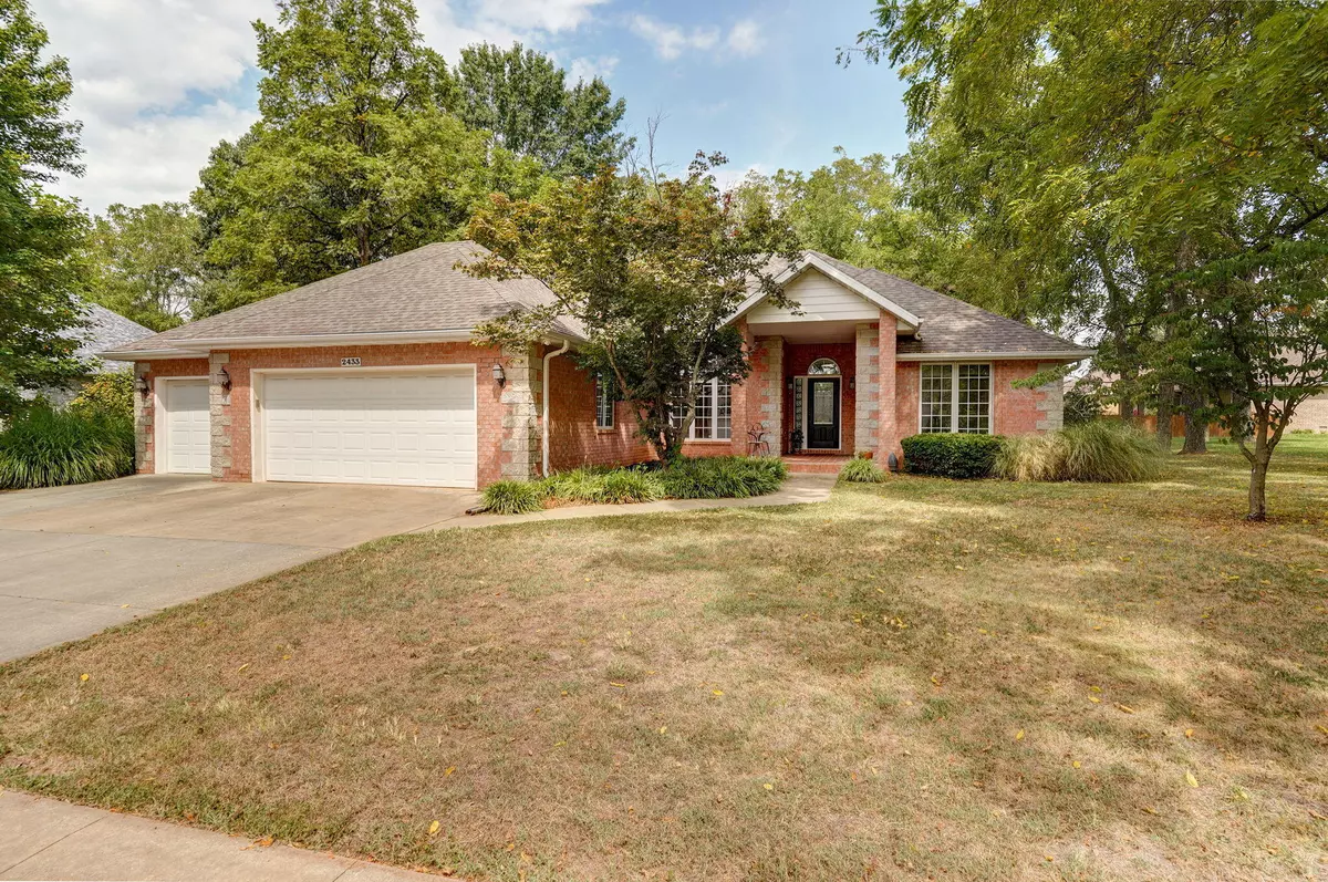 Republic, MO 65738,2433 E Virginia ST