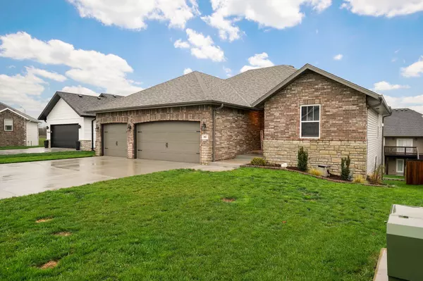 Nixa, MO 65714,842 E Acacia LN