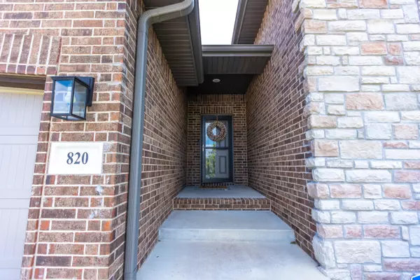 Nixa, MO 65714,820 E Brewer AVE