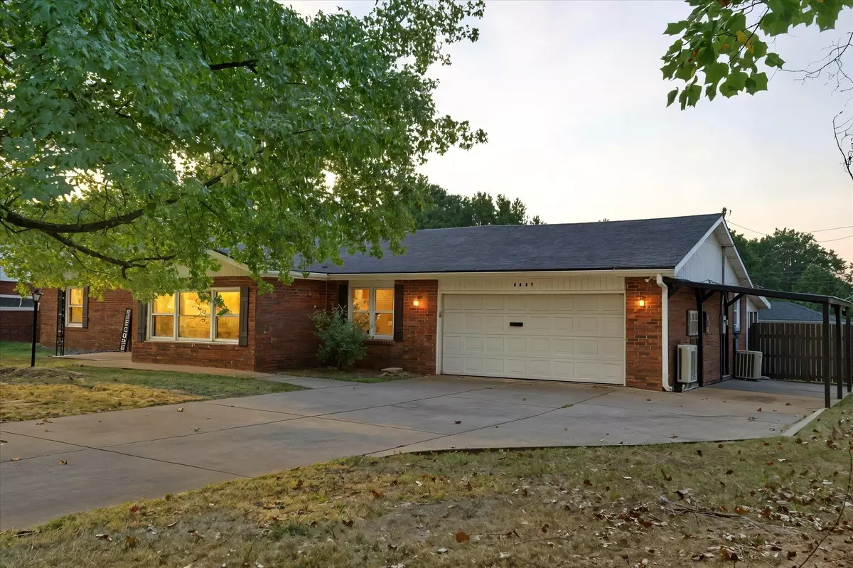 Springfield, MO 65807,1130 W Westview ST