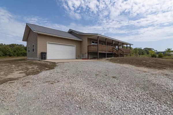 Ava, MO 65608,13047 Co RD #76-505
