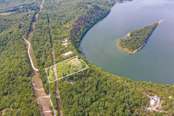 Galena, MO 65656,450 Longbend RD