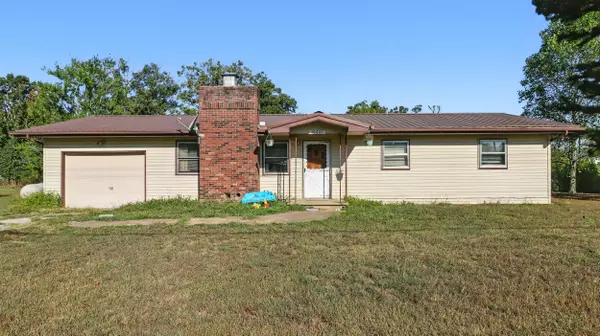 Houston, MO 65483,16661 Oak Hill Drive RD