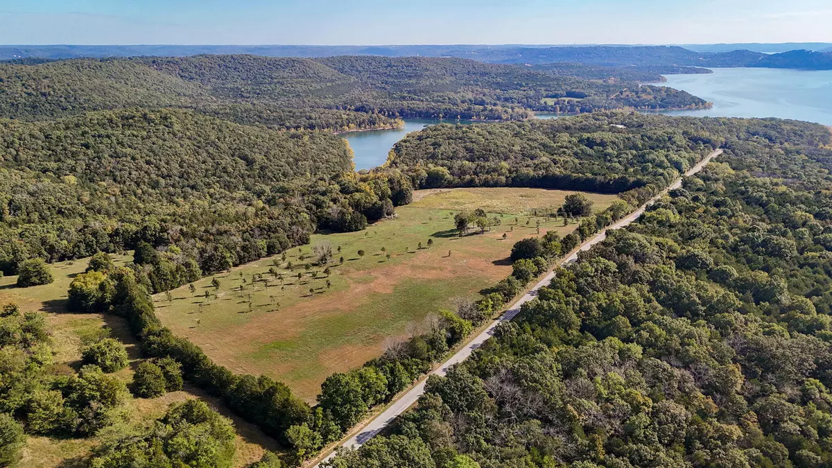 Shell Knob, MO 65747,00 Golden Run LN