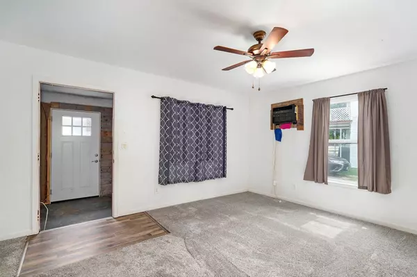 Lockwood, MO 65682,805 N Sycamore ST