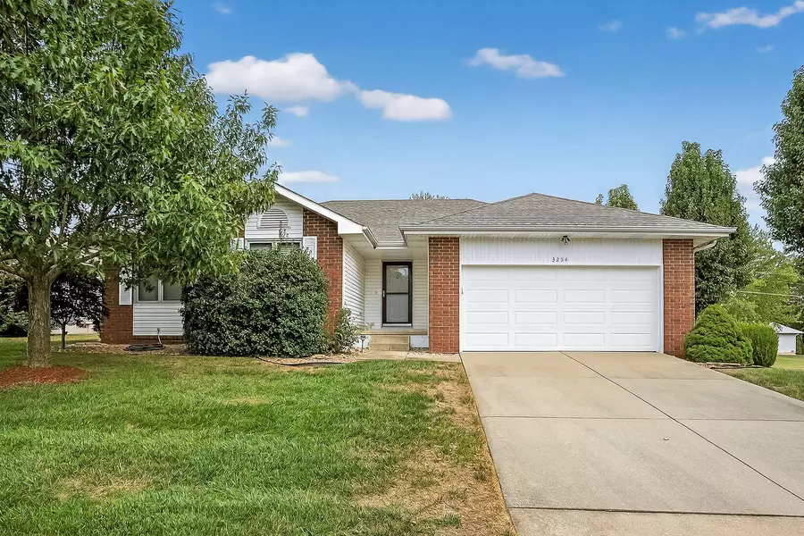 3254 S Westwood AVE, Springfield, MO 65807