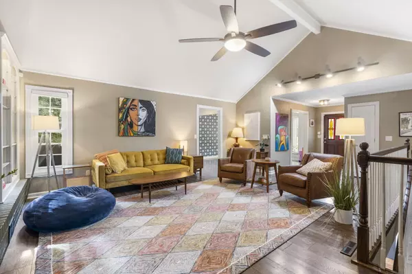 Springfield, MO 65804,2407 S Claremont CIR