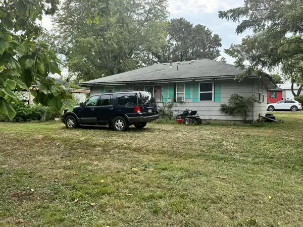 Appleton City, MO 64724,212 N Burdette ST