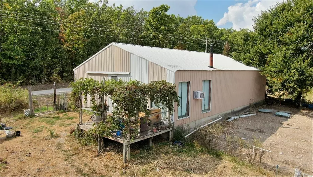3400 S Elm RD, Marshfield, MO 65706