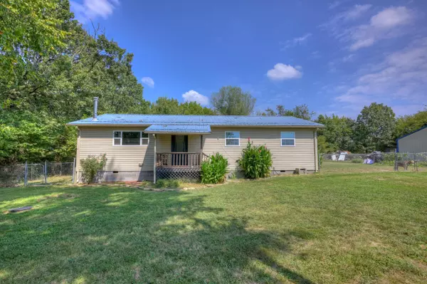 Neosho, MO 64850,20678 Palm Road
