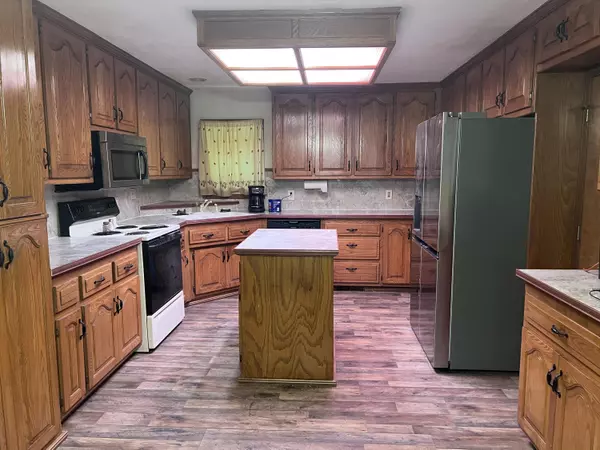 Carthage, MO 64836,1005 E 13th ST