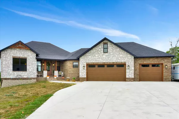 Ash Grove, MO 65604,415 S Piper AVE