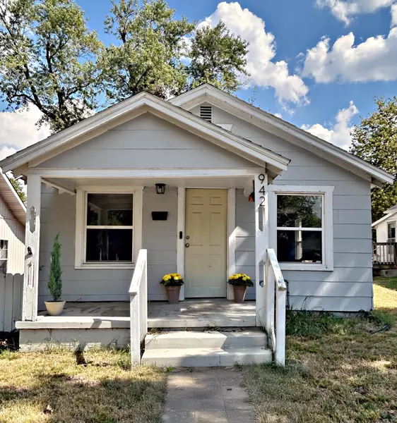 942 S Nettleton AVE, Springfield, MO 65806