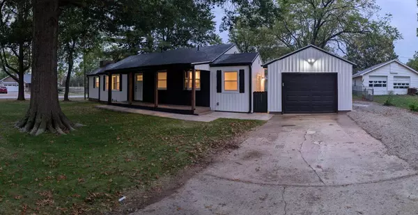 Marionville, MO 65705,611 S Ohio