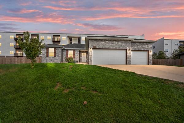 2122 N 21st ST, Ozark, MO 65721