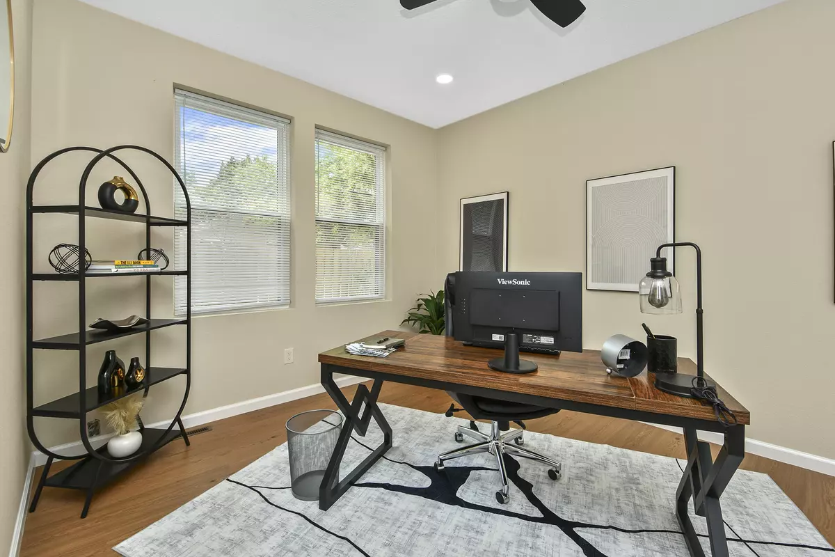 Springfield, MO 65803,1220 E Pacific ST #3a