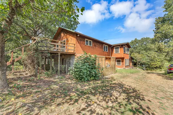 Cape Fair, MO 65624,27535 Farm Road 2150