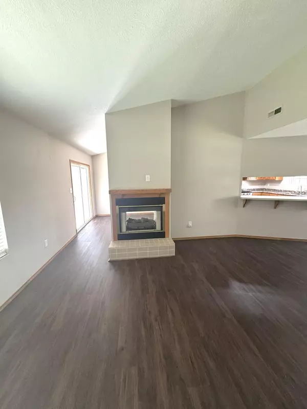 Ava, MO 65608,1807 Rodeo LN