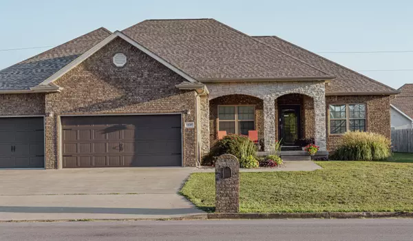 2237 N Greystone SQ, Webb City, MO 64870
