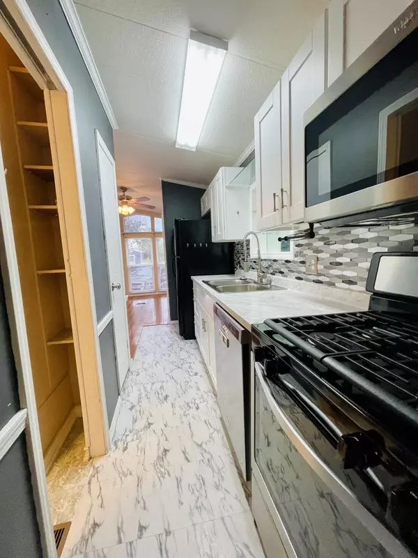 Branson, MO 65616,101 Hilltop CIR