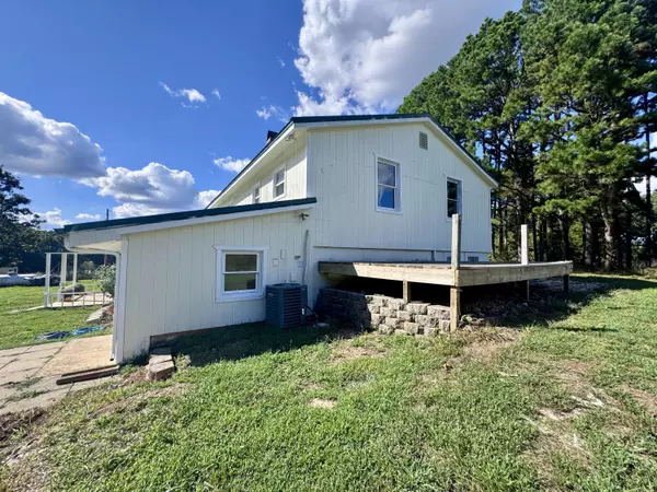 Hartville, MO 65667,9111 Highway Tt