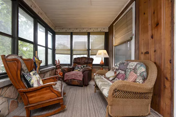 Springfield, MO 65802,1352 E Elm ST