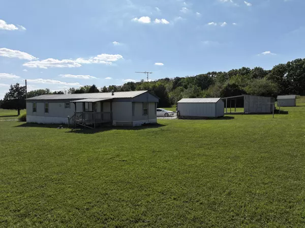 El Dorado Springs, MO 64744,15184 S S Hh Hwy HWY