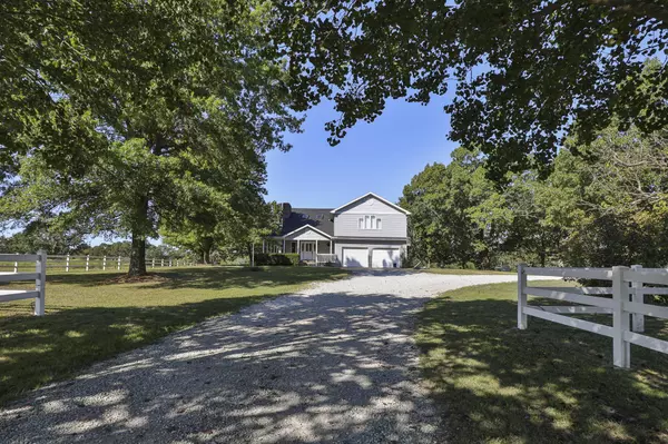 Bolivar, MO 65613,4347 S 90th RD