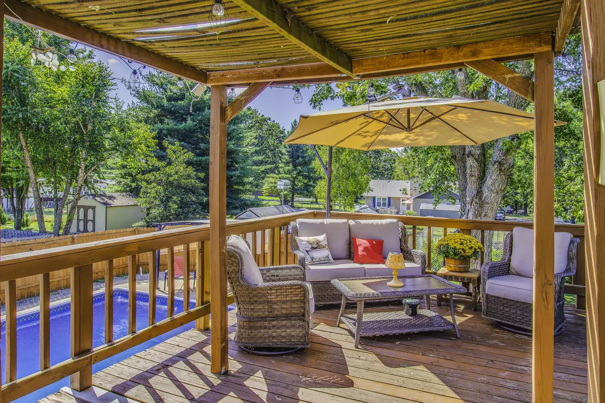 Joplin, MO 64804,116 Hillview DR
